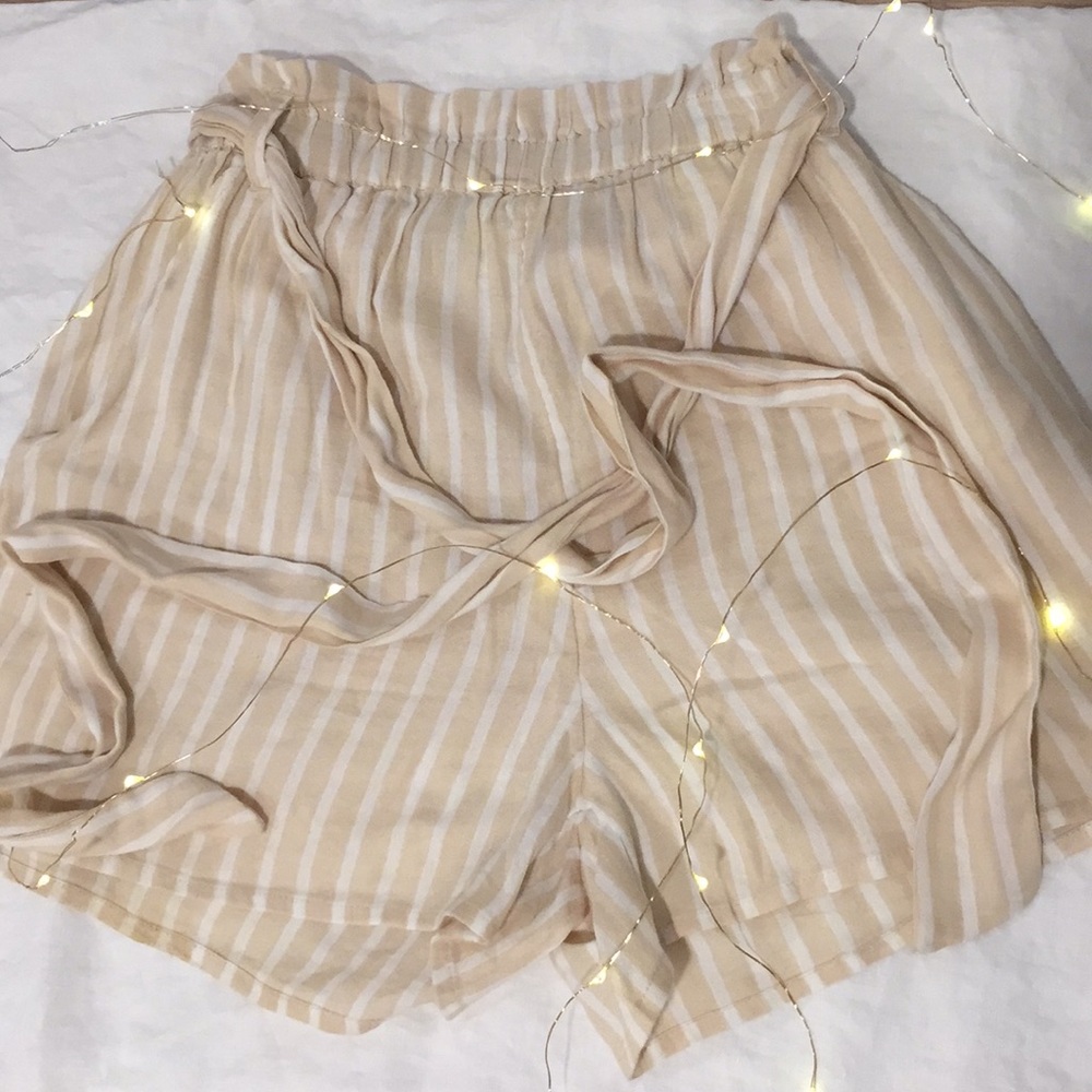 High rise Billabong cream stripped shorts